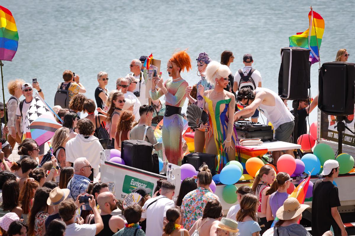Marche des Fiertés / Gay Pride